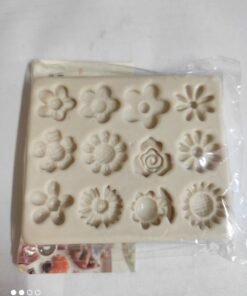 Alternative view of Vedini 12 Cavity Flowers Silicon Mould JKB-802
