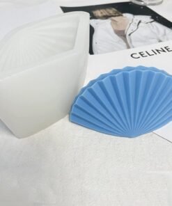 Alternative view of Vedini Shell Shape Candle Mold Code 109