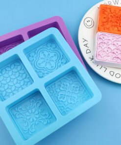4 Cavity square pattern silicone Mold