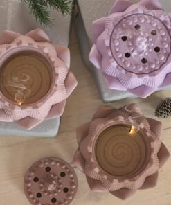 lotus concrede