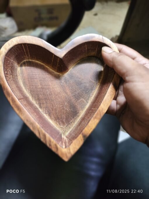 Vedini Premium Wooden Heart Shape Candle Bowl – Rustic Handcrafted Dough Bowl for Soy, Beeswax & Luxury Multi-Wick Candle Making | Decorative & Reusable Bowl – 3 Sizes (10 cm, 15 cm, 18 cm) - Image 11